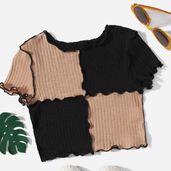 SHEIN Tops - 3/30$🤍 SHEIN | Lettuce trim two toned cropped tee